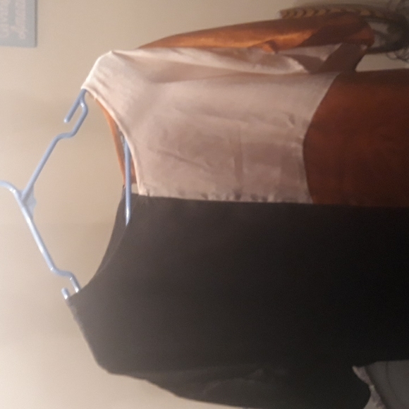 Long blouses - Picture 2 of 6